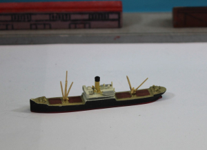 Freighter "Niobe" yellow-black funnel (1 p.) DK 1920 Copy-Navis 2002